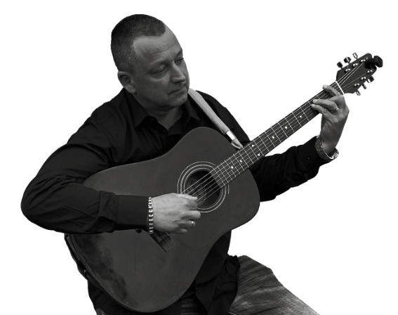 Petr Novotný - kytara/zpěv
