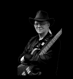 Tomáš Nekola - Baskytara/zpěv
